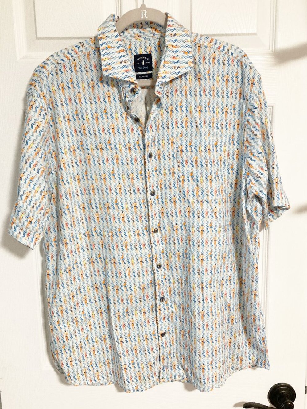 Johnnie-O Top Shelf Divers Printed Short Sleeve Button Front Shirt Size XL